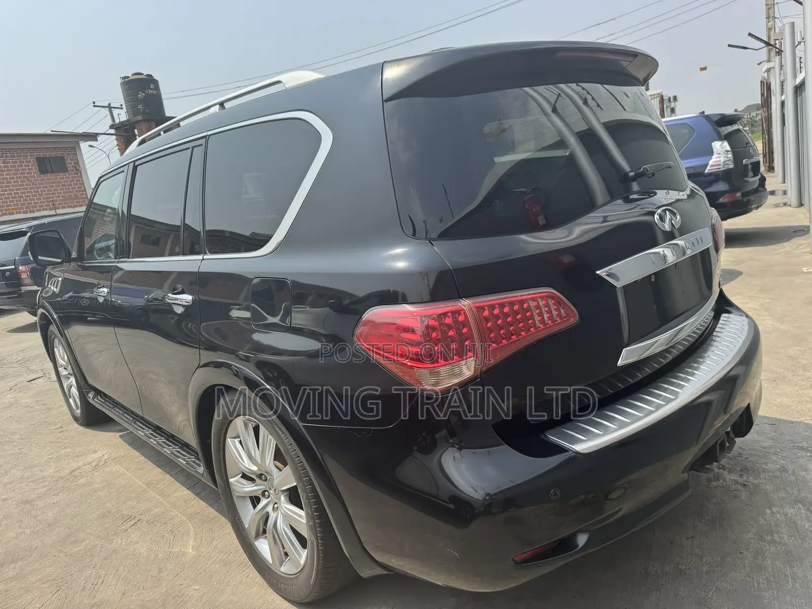 Infiniti QX56 2012 Black