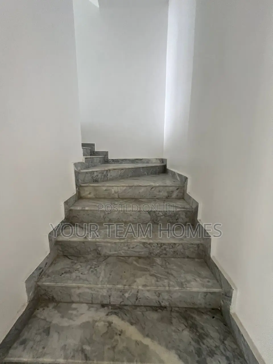 5bdrm Duplex in Katampe Extension for sale