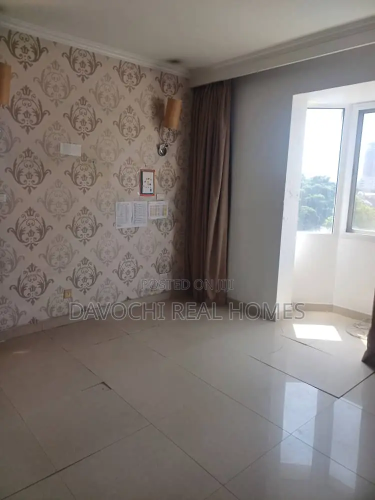 5bdrm Duplex in Prestigious Nicon for rent