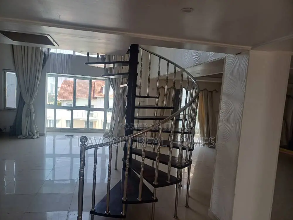 5bdrm Duplex in Prestigious Nicon for rent