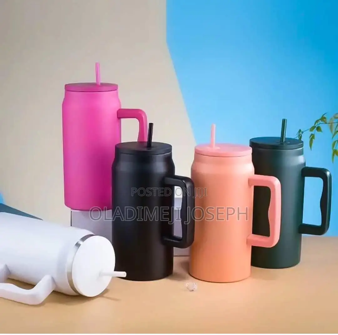 Big Traveler’S Mug With Straw