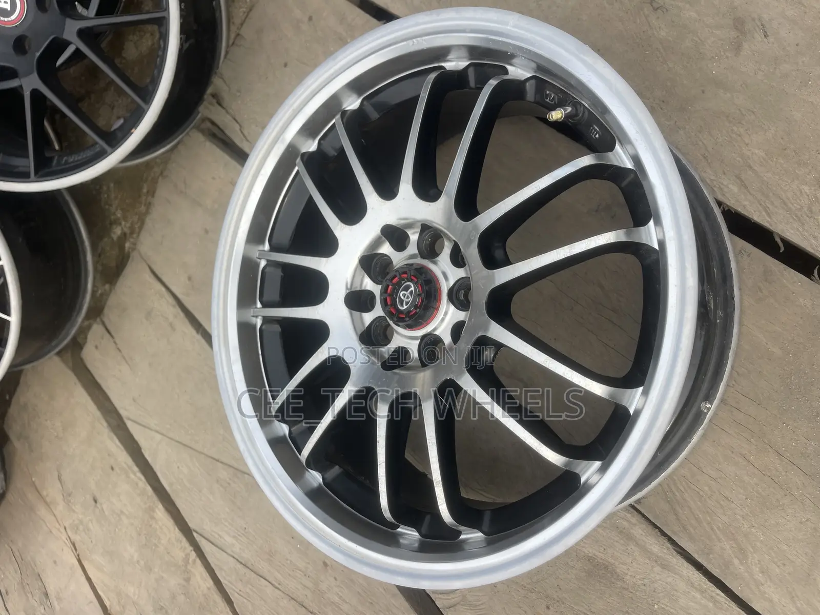 17inch Universal Hole