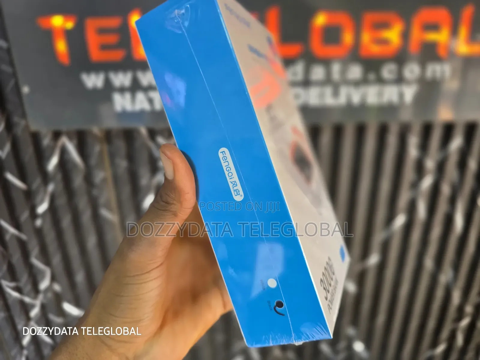 Fengqi 30000mah Cc30 66W +Pd20w Comes With Cables Powerbank