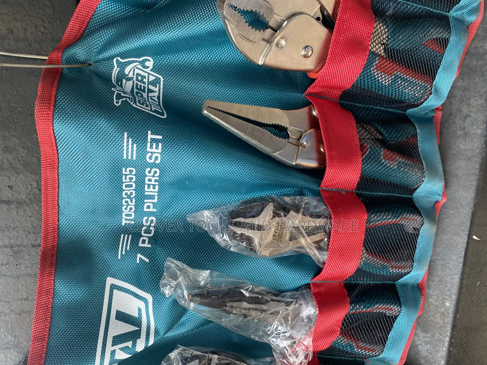 Total TOS23055 Industrial 7 PCS Pliers Set