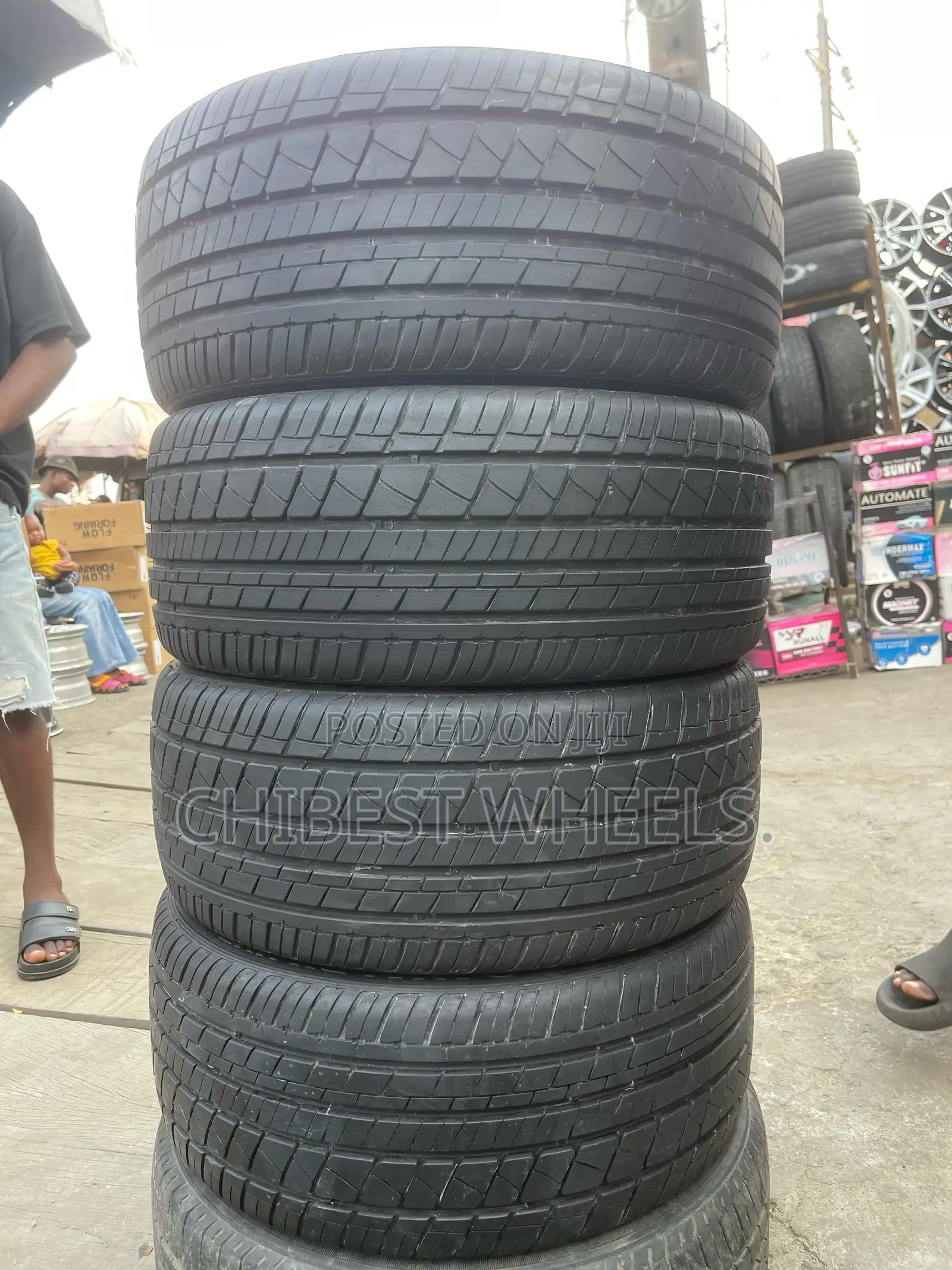 225/40 R 18 Tokunbor First Grade Tire Original