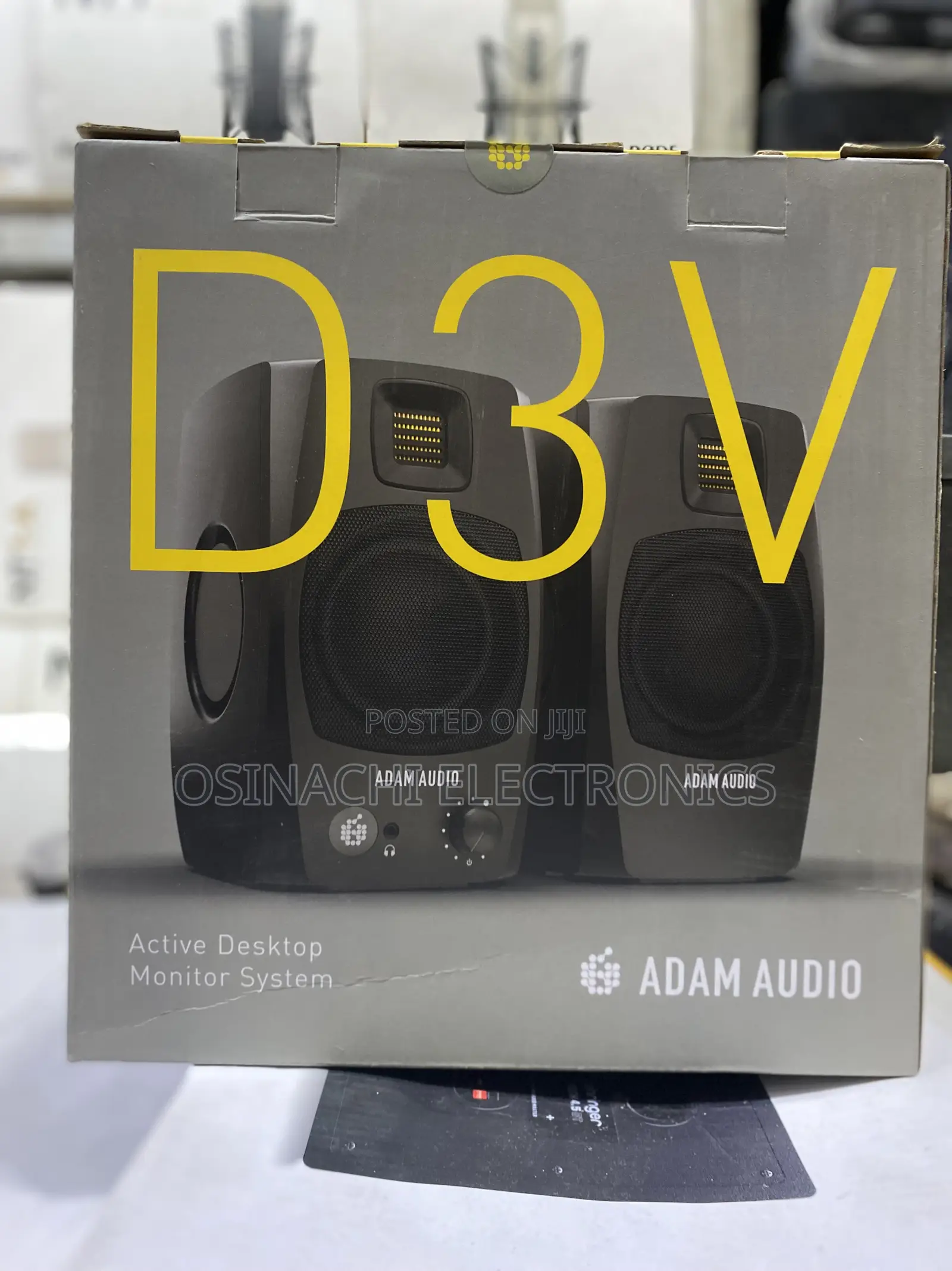 Adam Audio D3v
