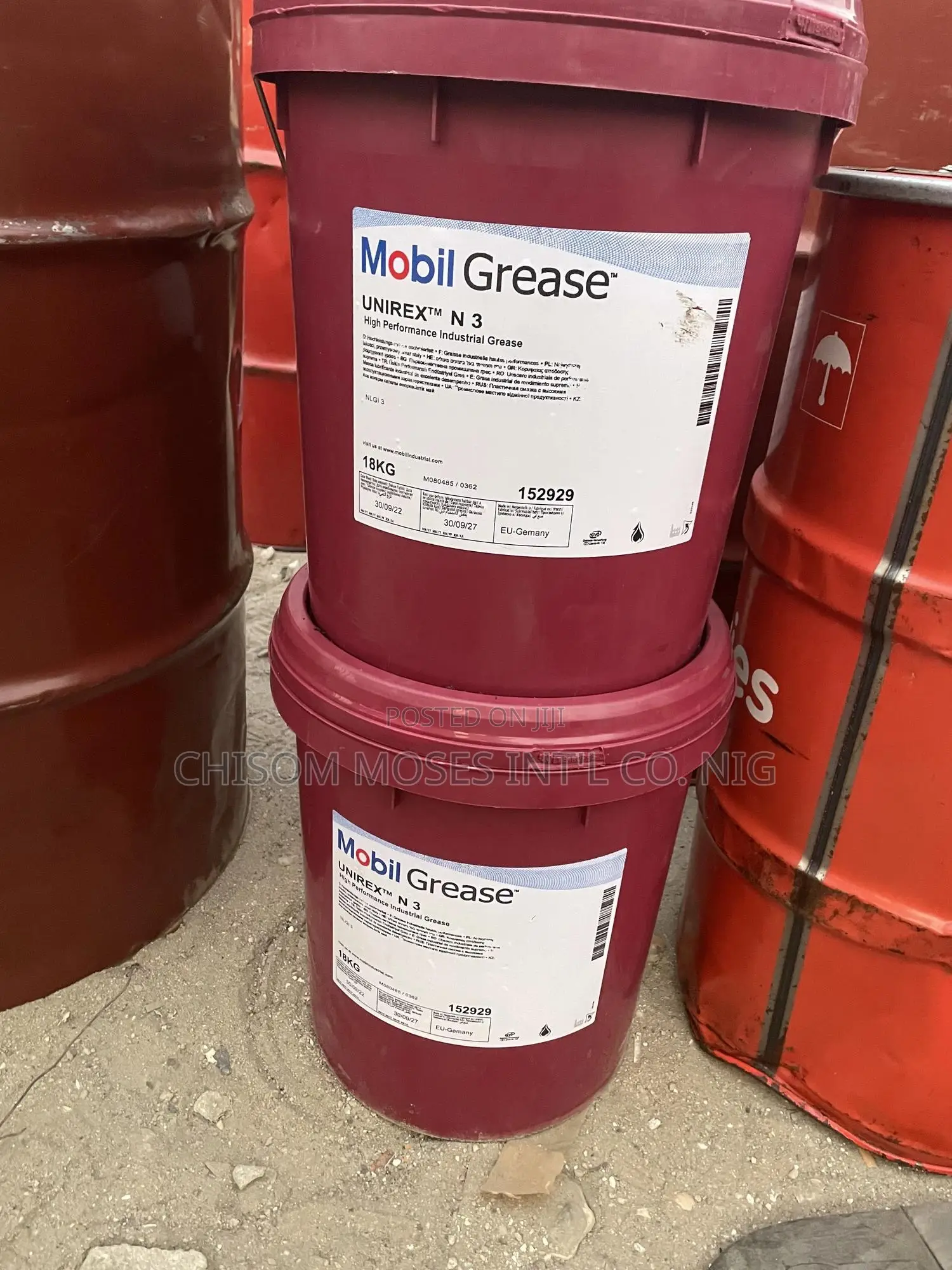 Mobile Grease Unirex N3