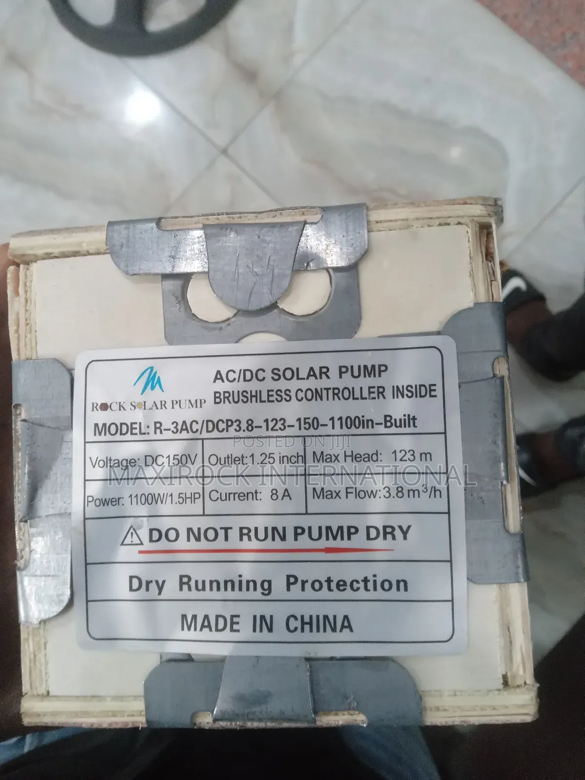 1.5hp Ac/Dc Hybrid Rock Solar Submersible Pump 123m Head