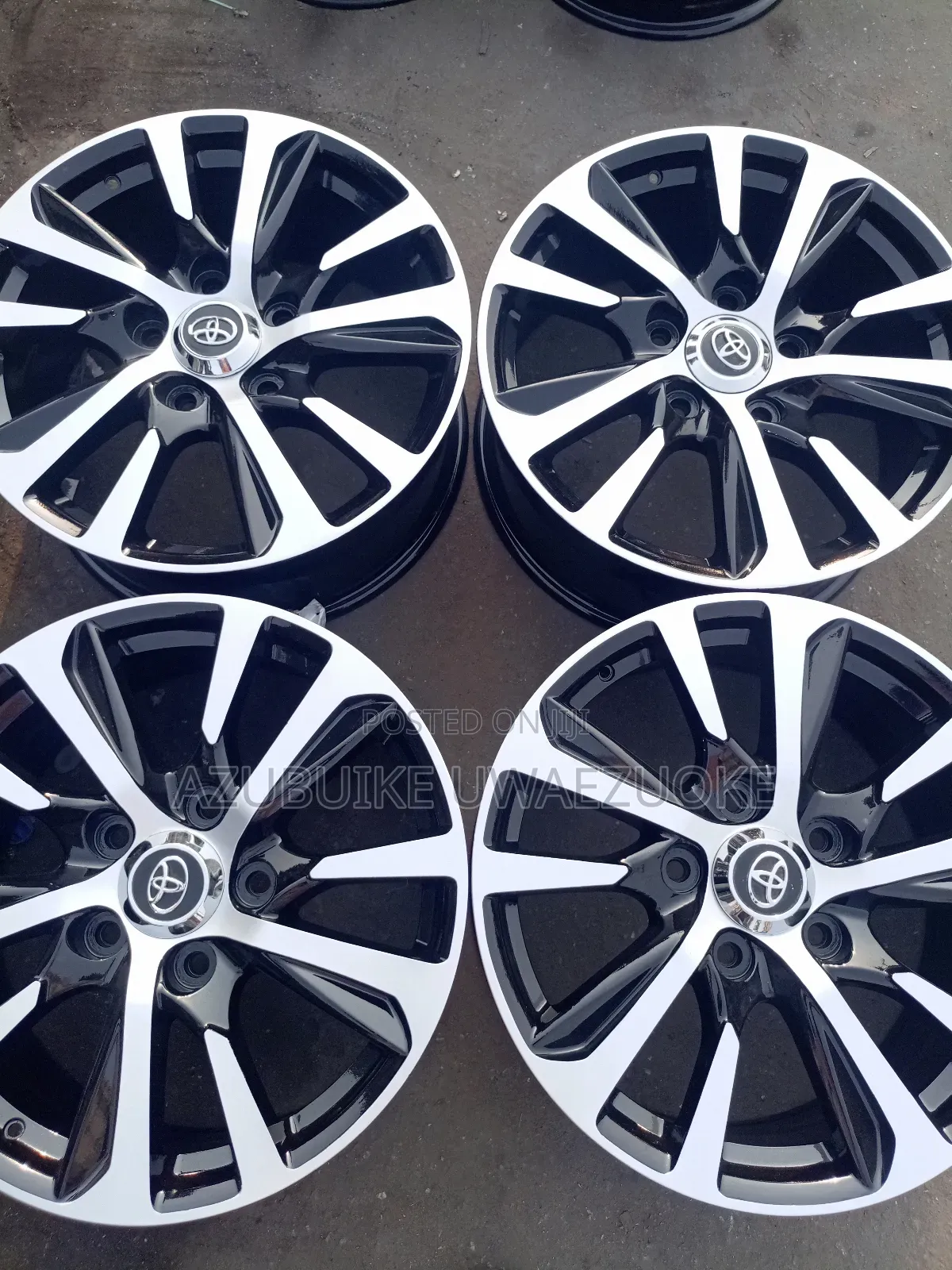 20"Toyota Landcruiser