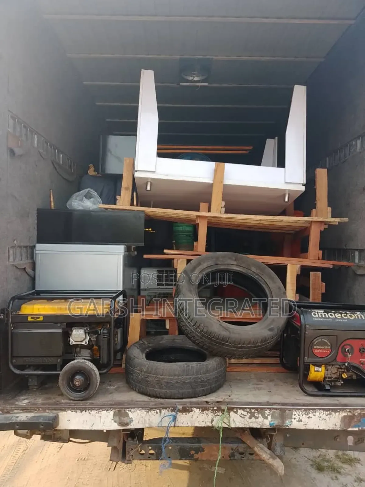 Truck for Relocation, Home and Office.