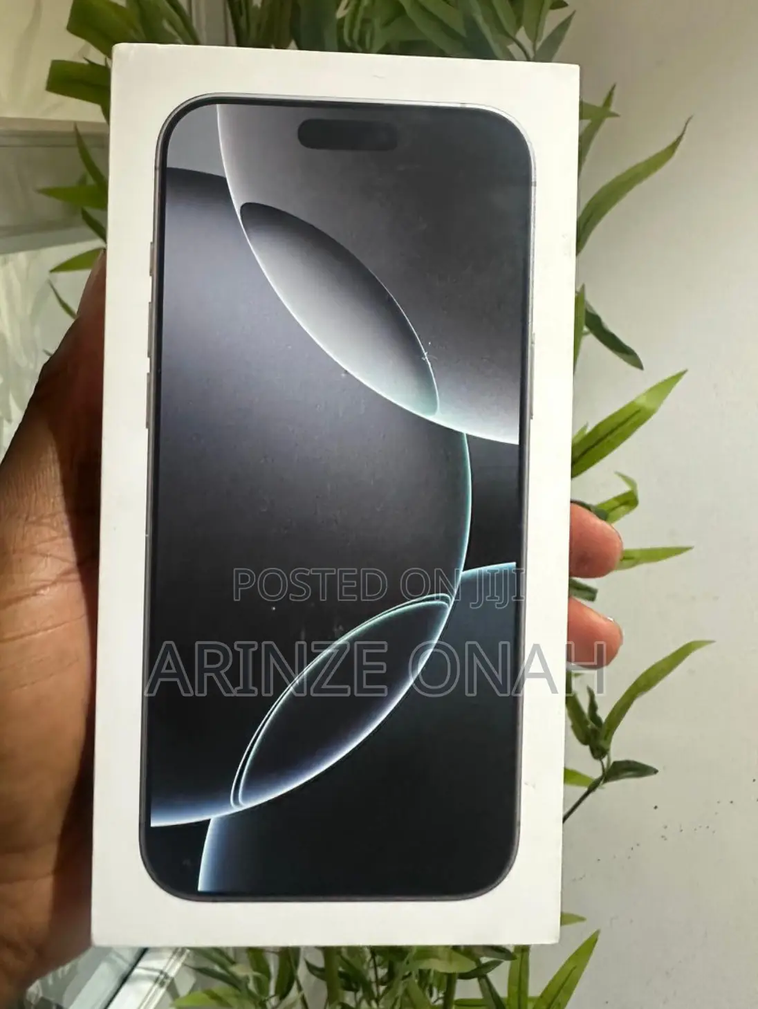 New Apple iPhone 16 Pro Max 256 GB Black