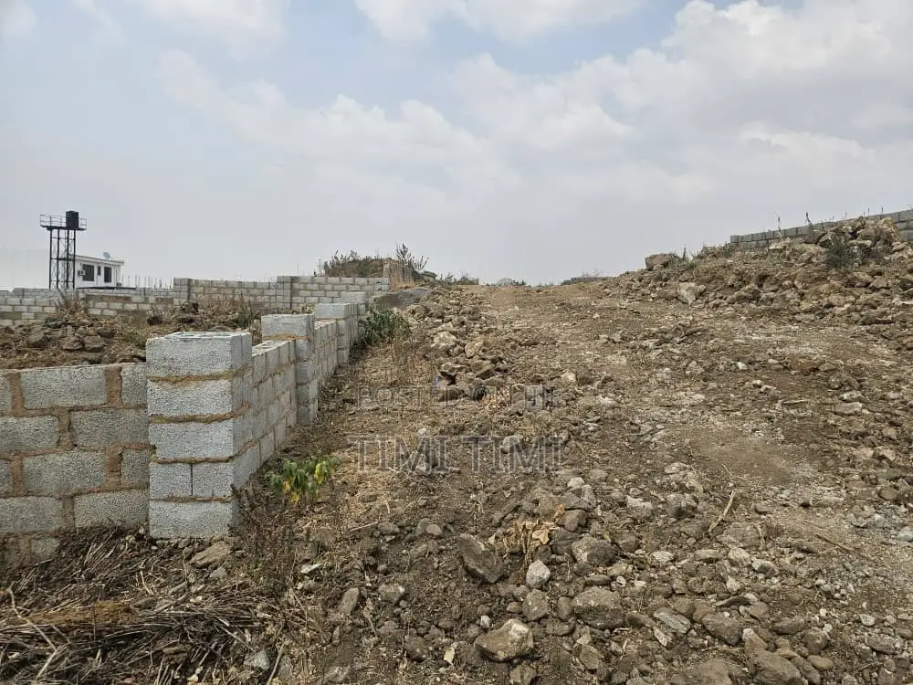 R of O ( Prime Land for Sale in Maitama Extension
