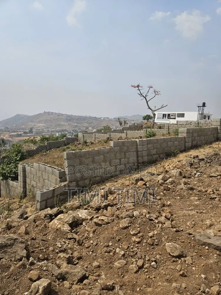 R of O ( Prime Land for Sale in Maitama Extension
