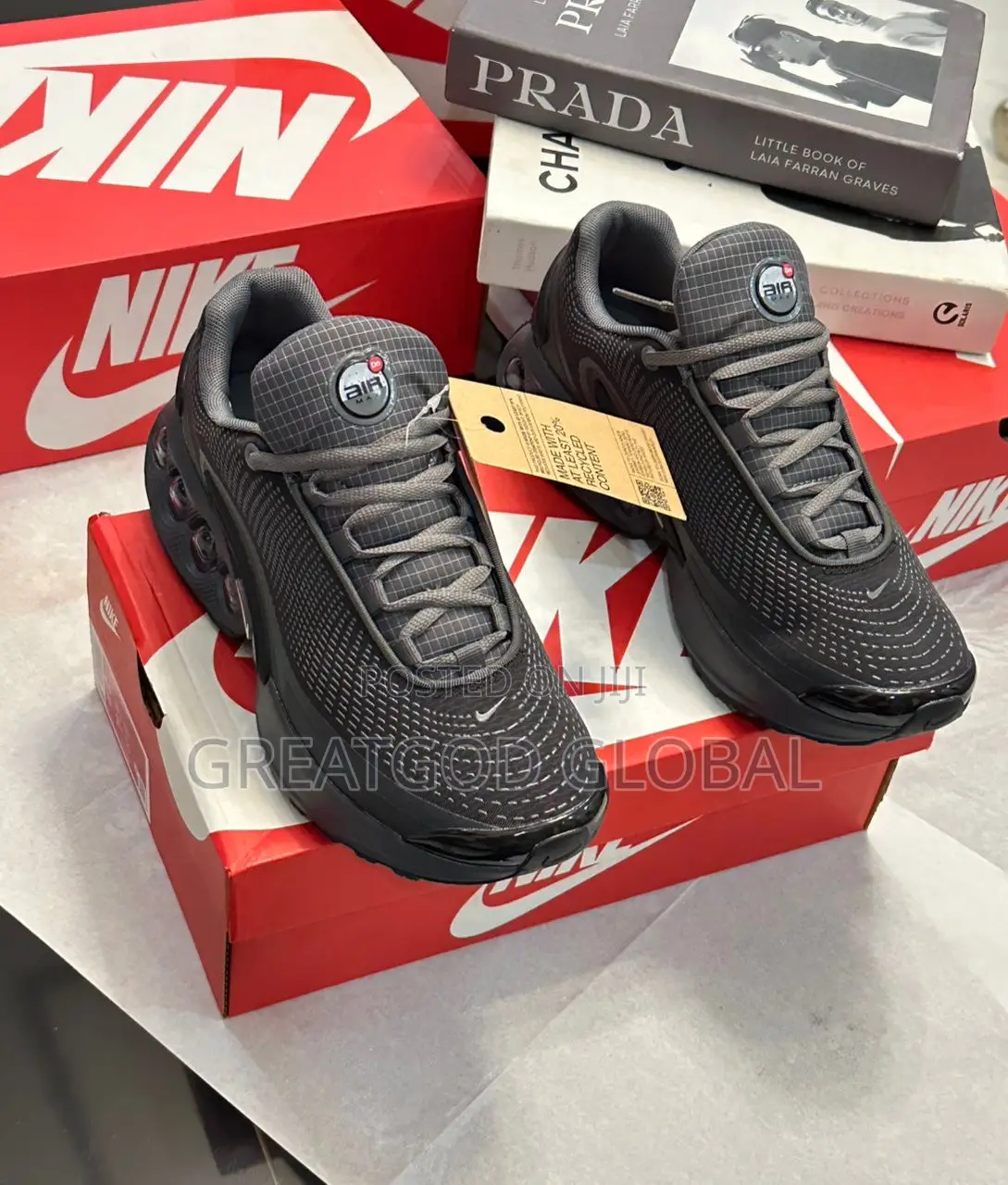 Nike Air Max SNKS Wears