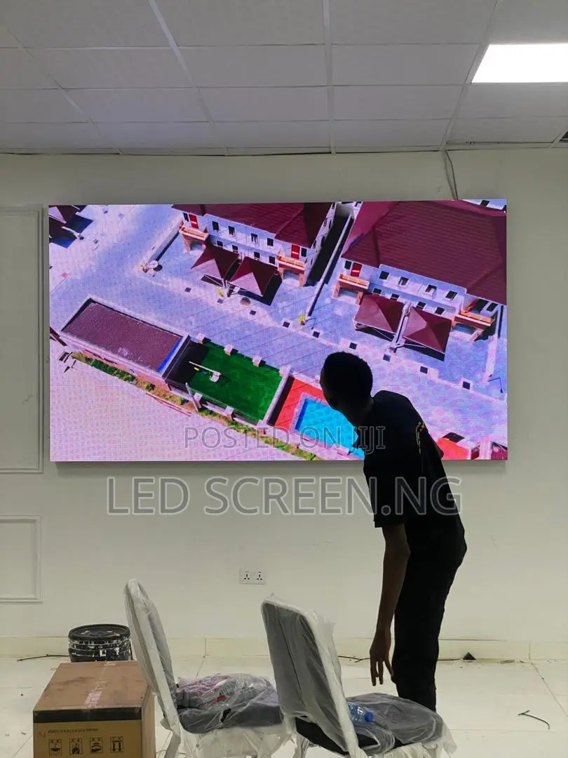 Indoor Led Screen and Installation for Conference Center