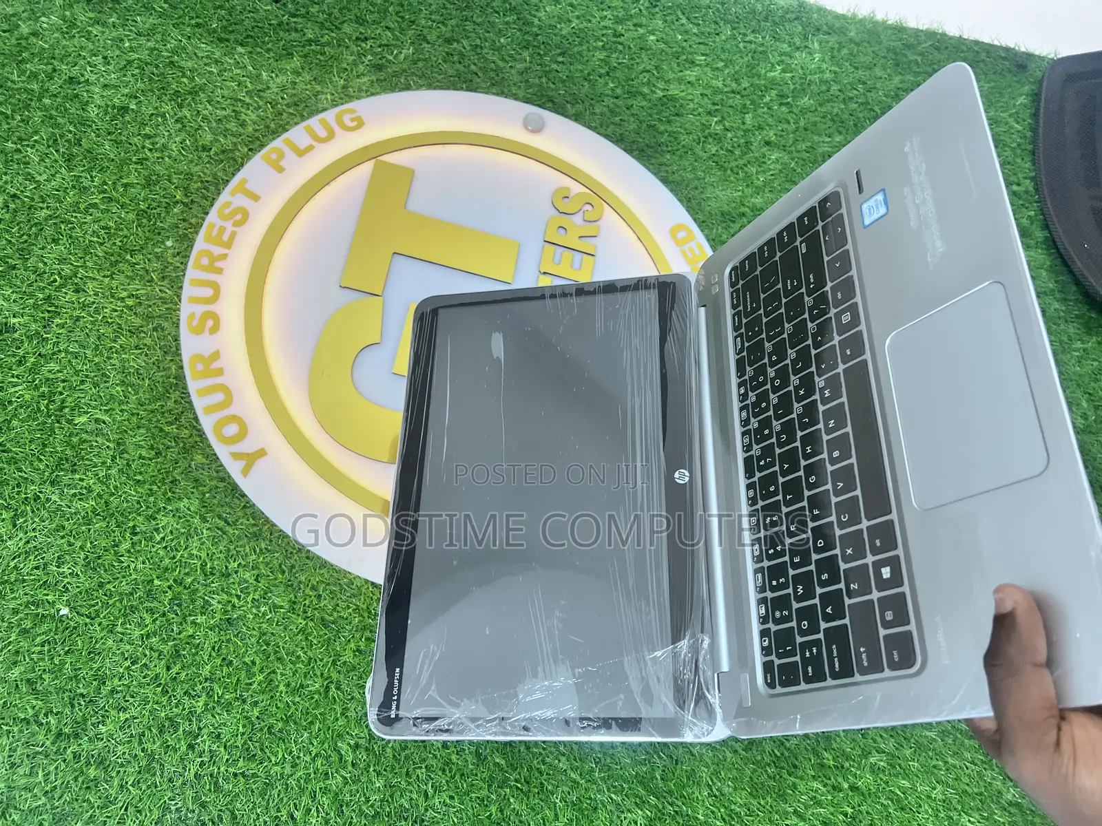 New Laptop HP 8GB Intel Core i5 SSD 256GB