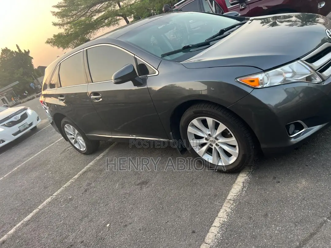 Toyota Venza 2015 Gray