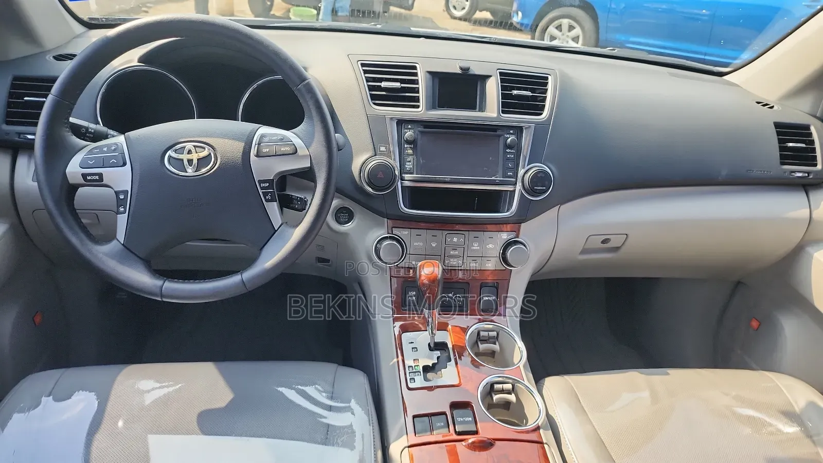 Toyota Highlander 2012 Blue