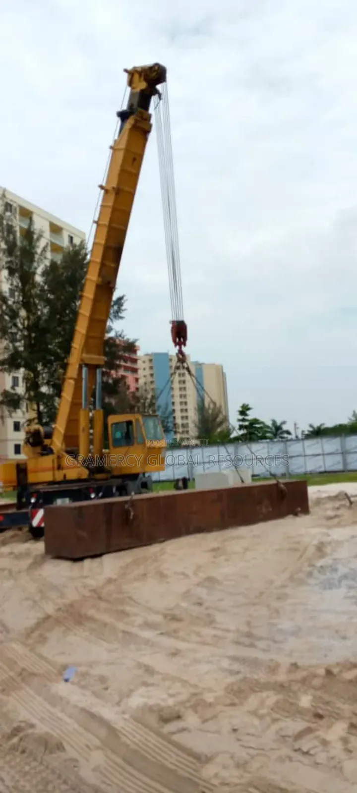 Clean Nigerian Used 60 Ton Grove Mobile Truck Crane for Sale