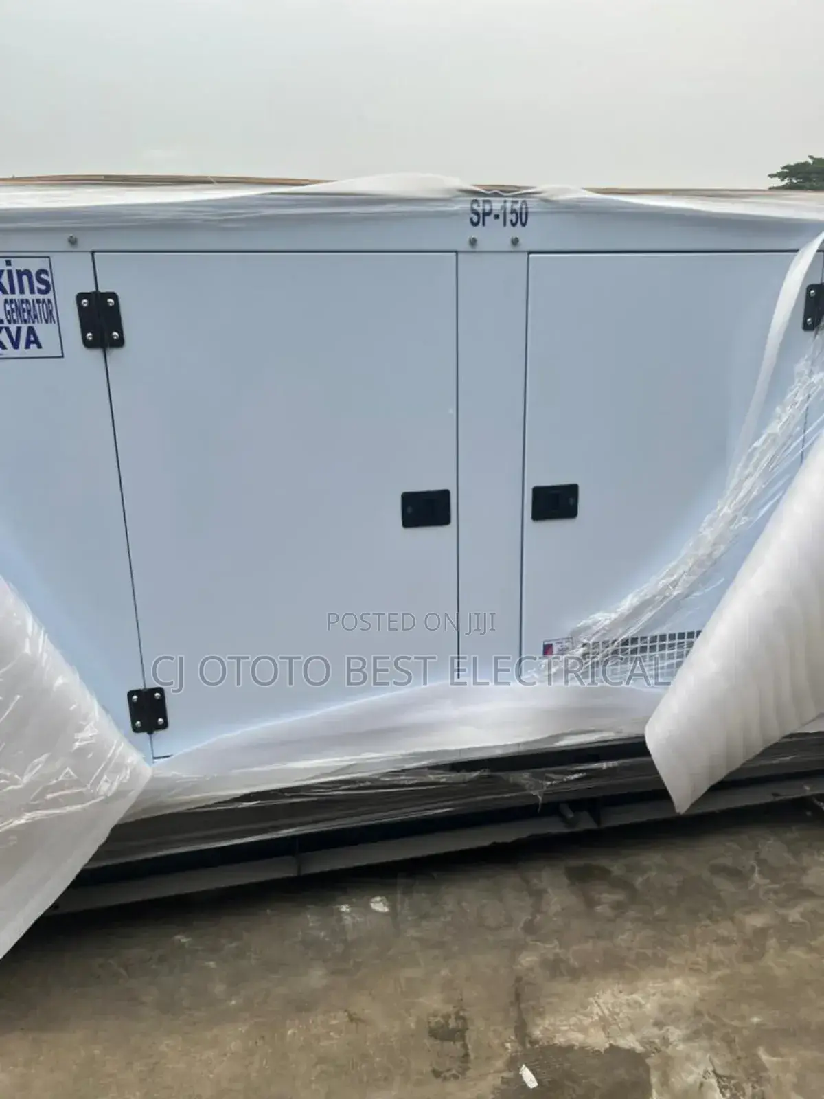 Buy Our Strong Engine 150kva Perkins Generator Soundproof.