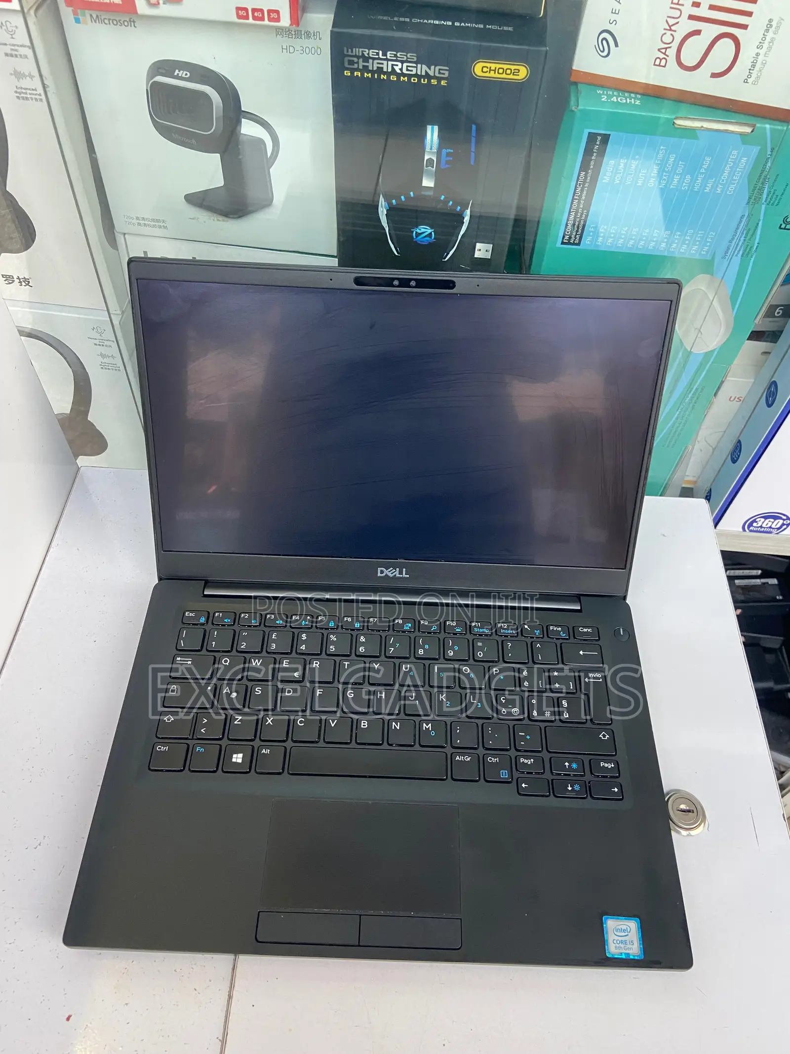 Laptop Dell Latitude 7390 8GB Intel Core I5 SSD 256GB