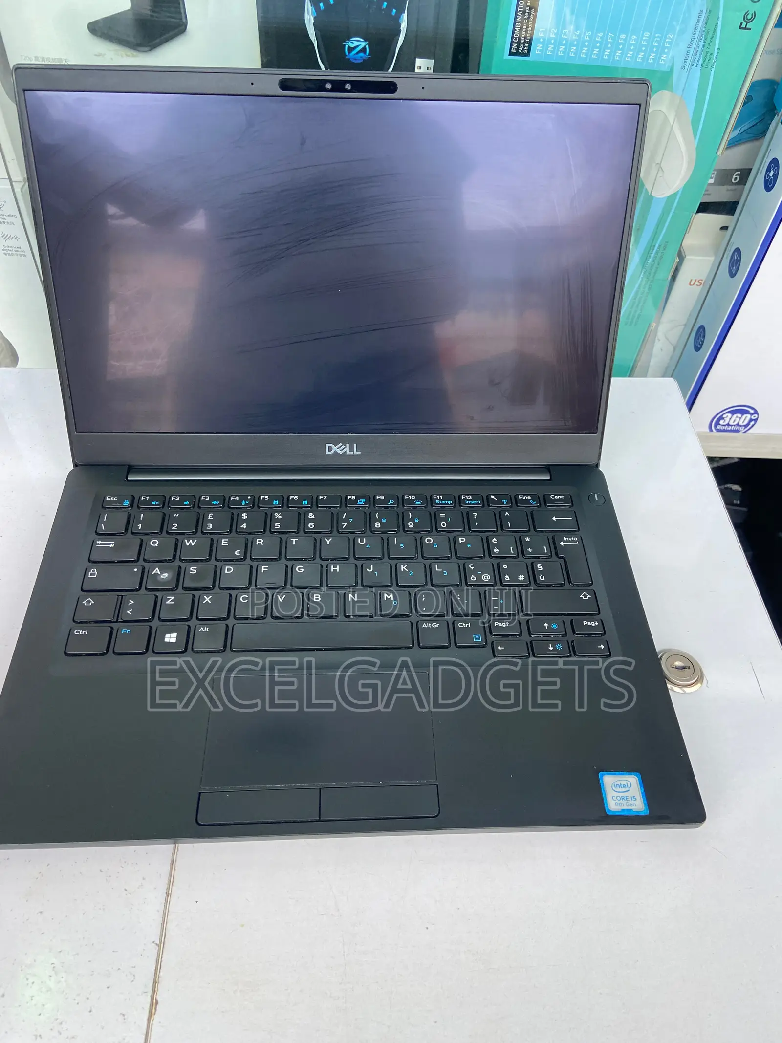Laptop Dell Latitude 7390 8GB Intel Core I5 SSD 256GB