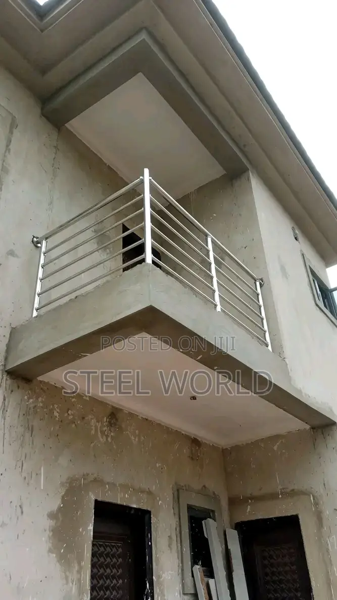Arc Viewed Line Handrail