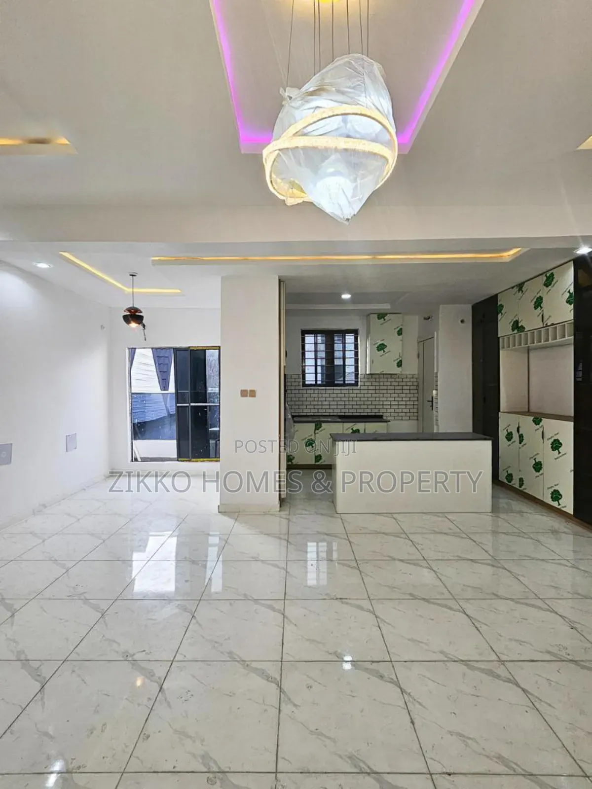 2bdrm Apartment in Ikate, Lekki Phase 1 for sale