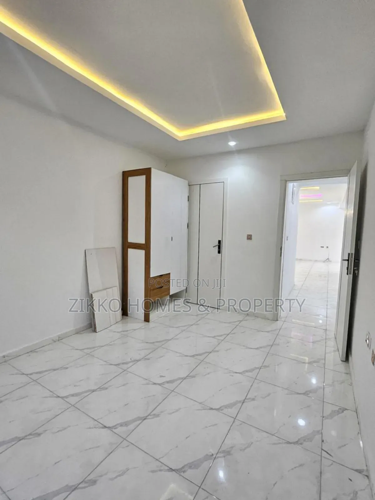 2bdrm Apartment in Ikate, Lekki Phase 1 for sale