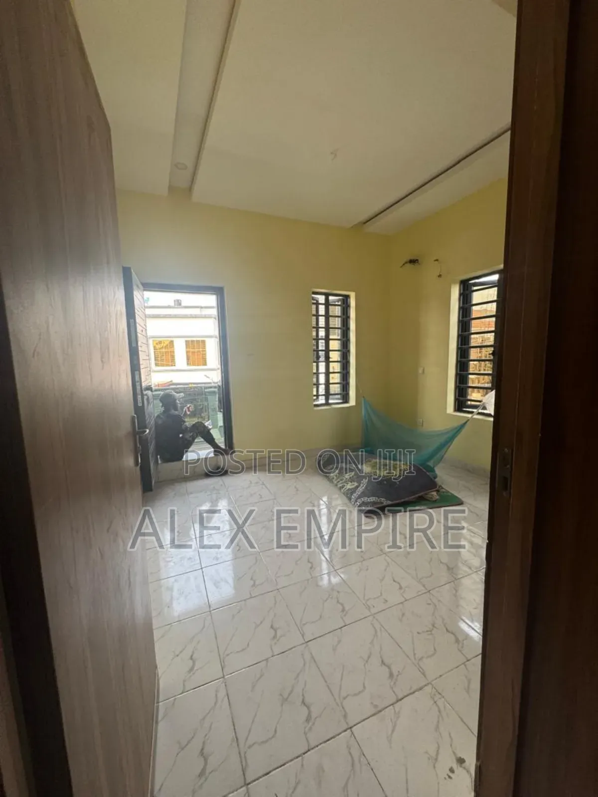 2bdrm Apartment in Ago Palace for rent