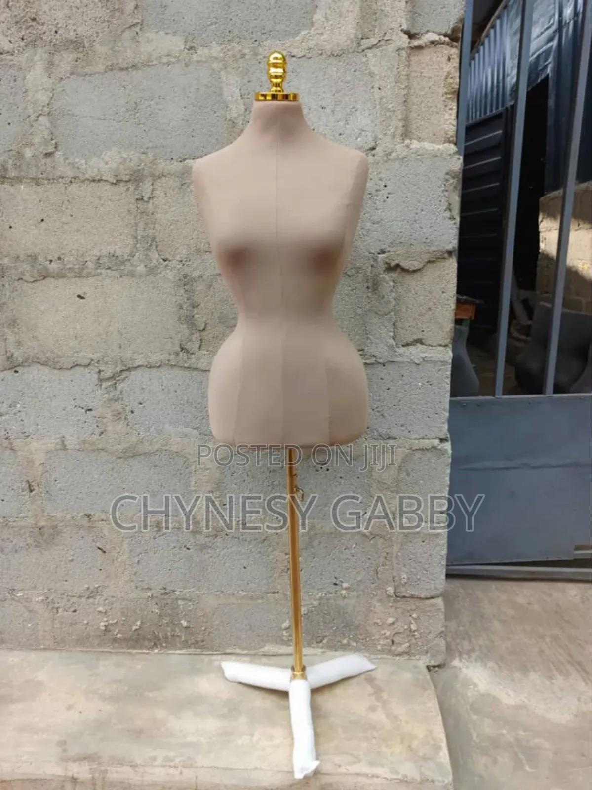 Female Dress BBL Mannequin