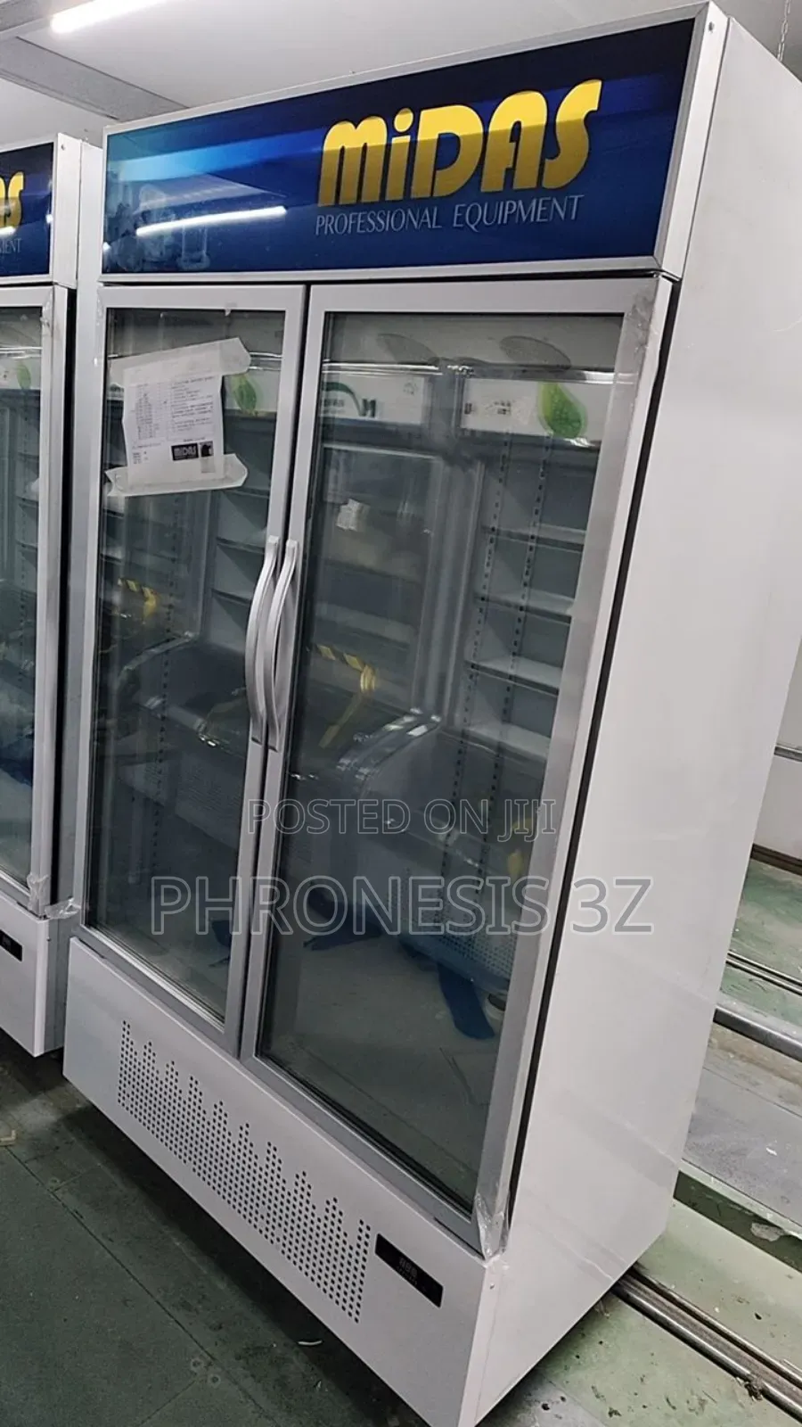 Industrial Double Door Upright Showcase Freezer