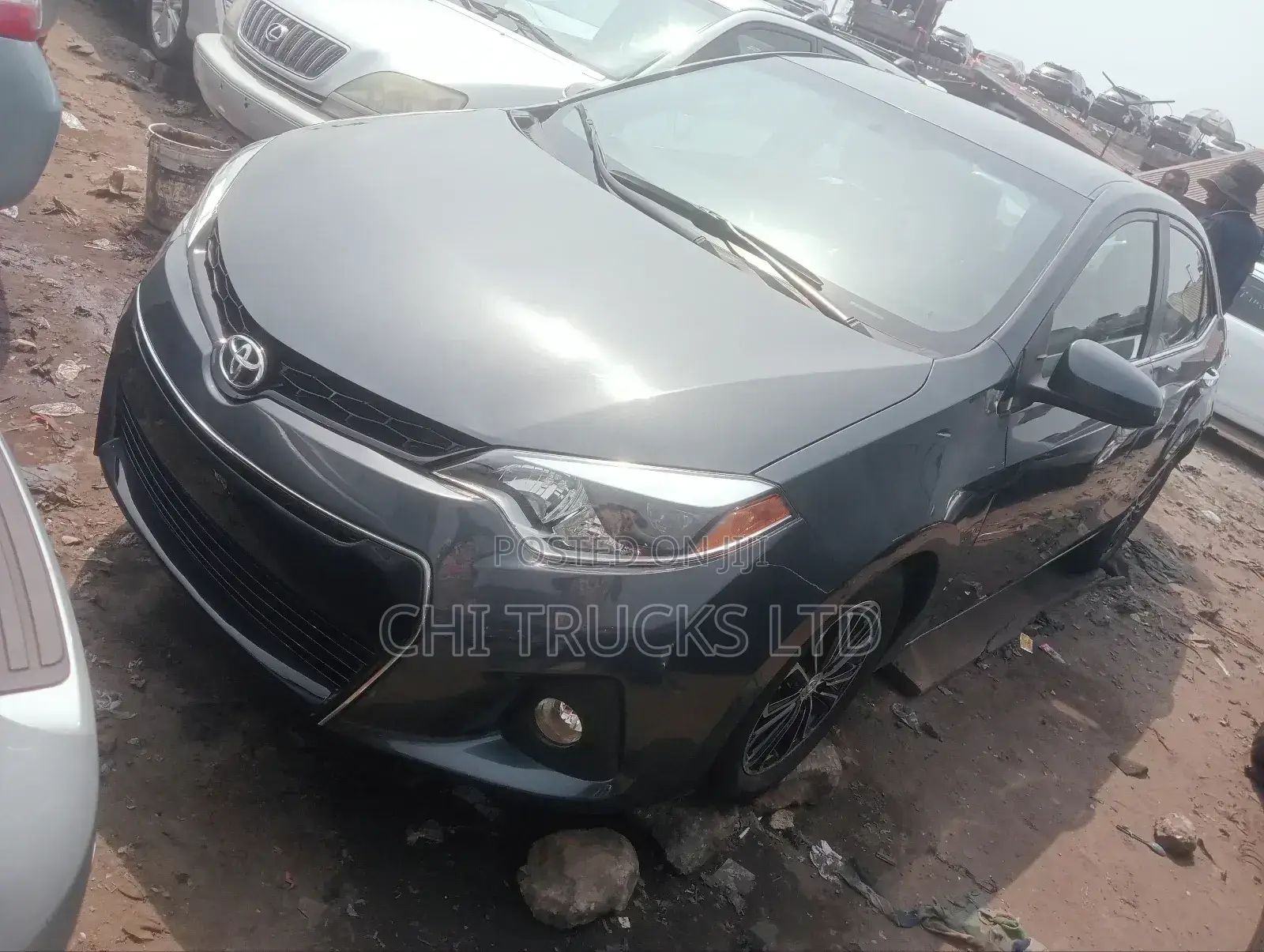 Toyota Corolla L 4dr Sedan (1.8L 4cyl 6M) 2014 Gray