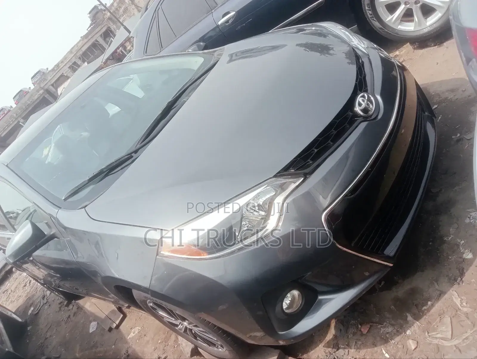 Toyota Corolla L 4dr Sedan (1.8L 4cyl 6M) 2014 Gray