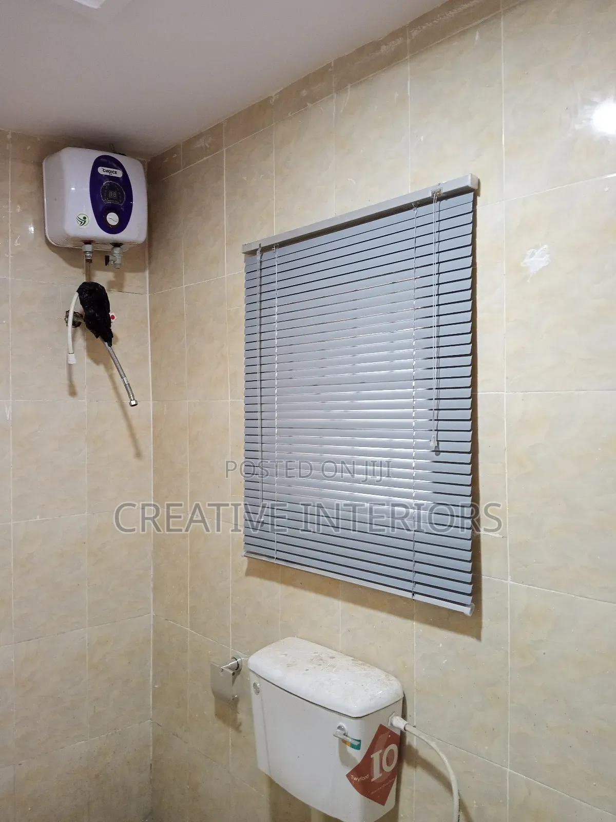 Ash Color 25mm Vernetian Blinds