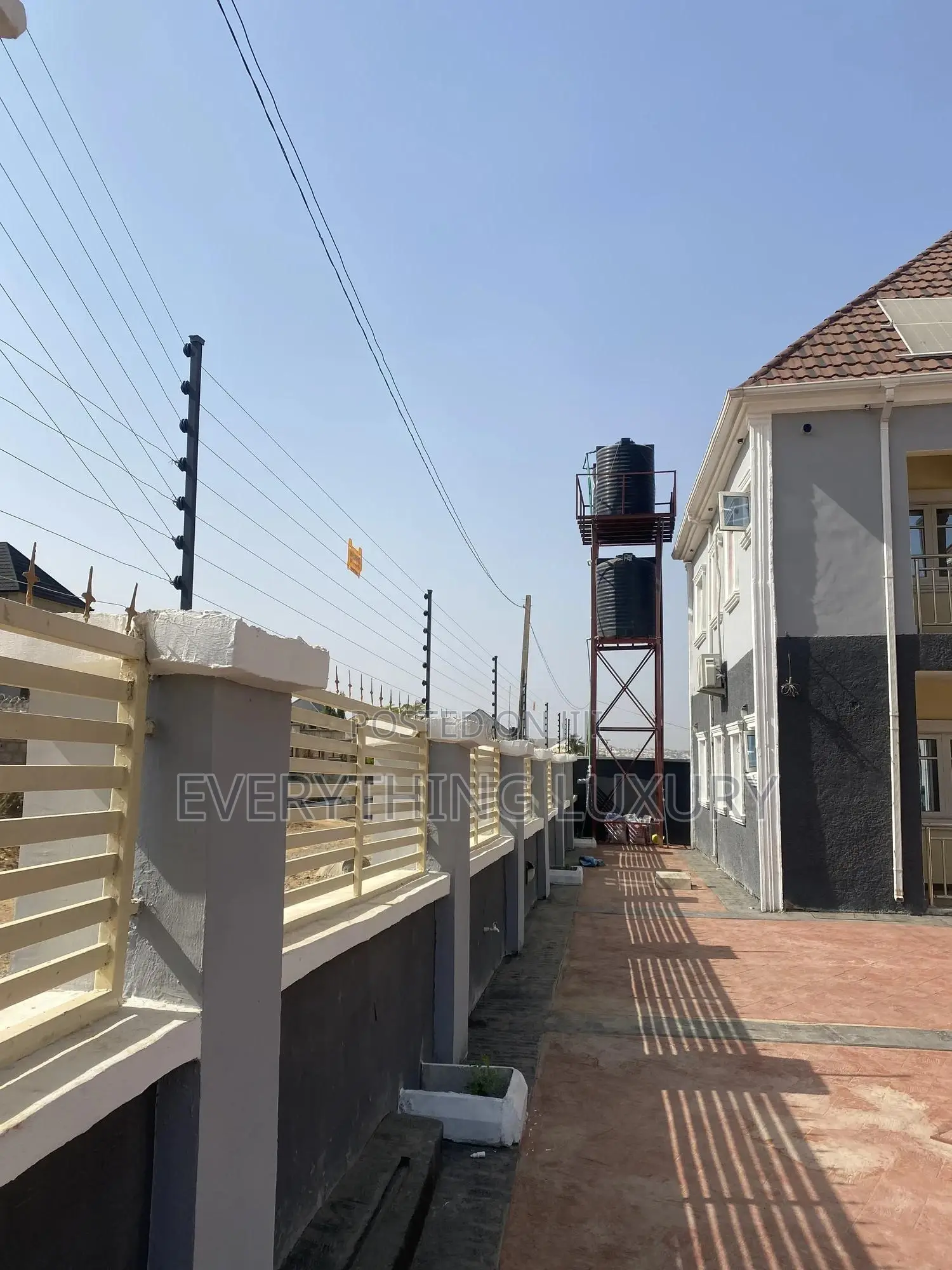 2bdrm Block of Flats in Ushafa for rent