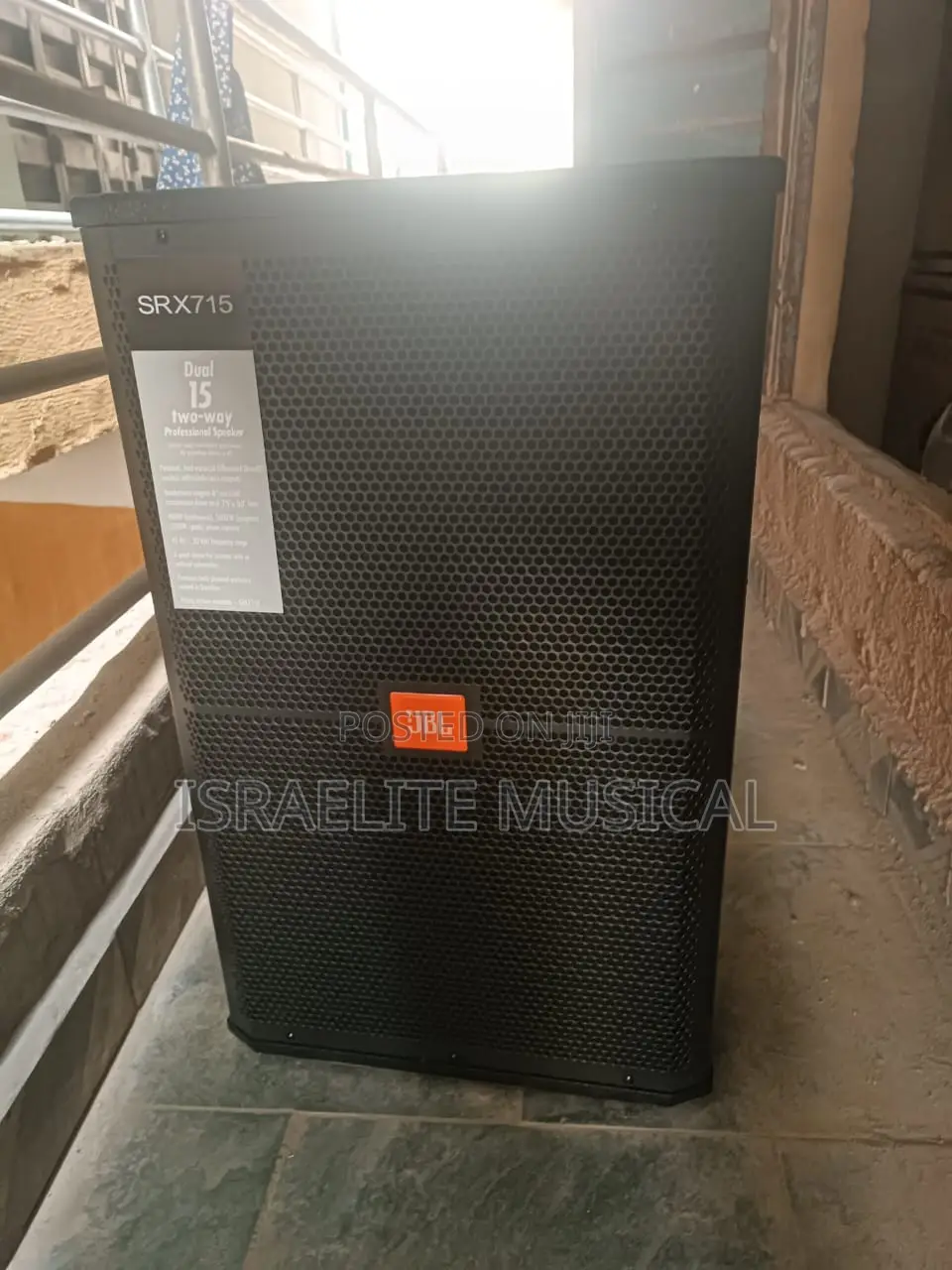 Quality JBL 15 Inchese Single Loud Speaker's SRX-715