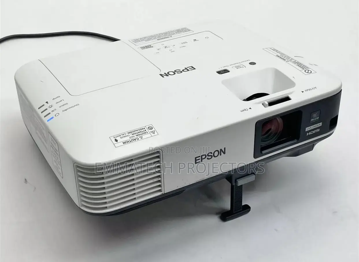Brand New Full HD  Large Cinema And Home Cinema Projector