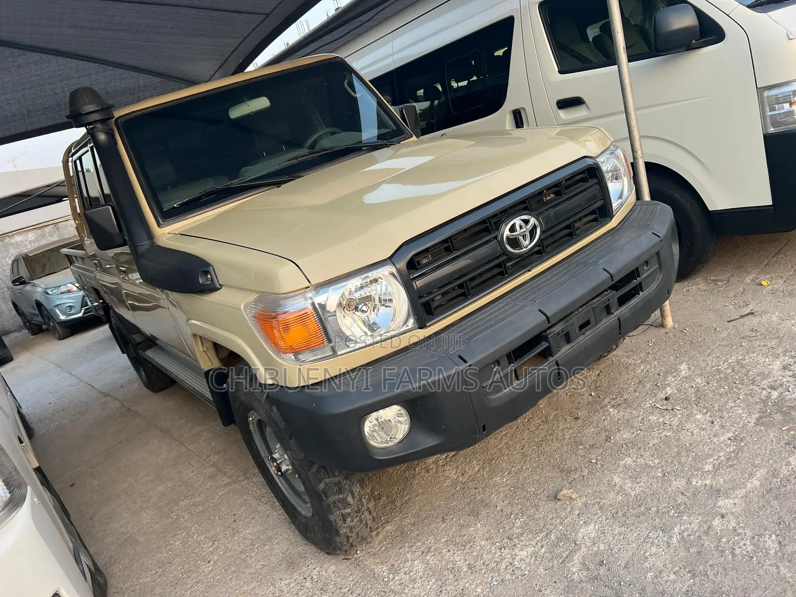 Toyota Land Cruiser 2021 Gold