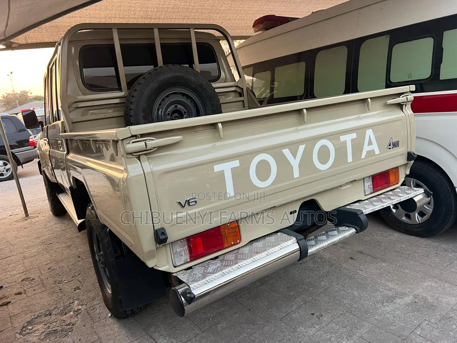 Toyota Land Cruiser 2021 Gold