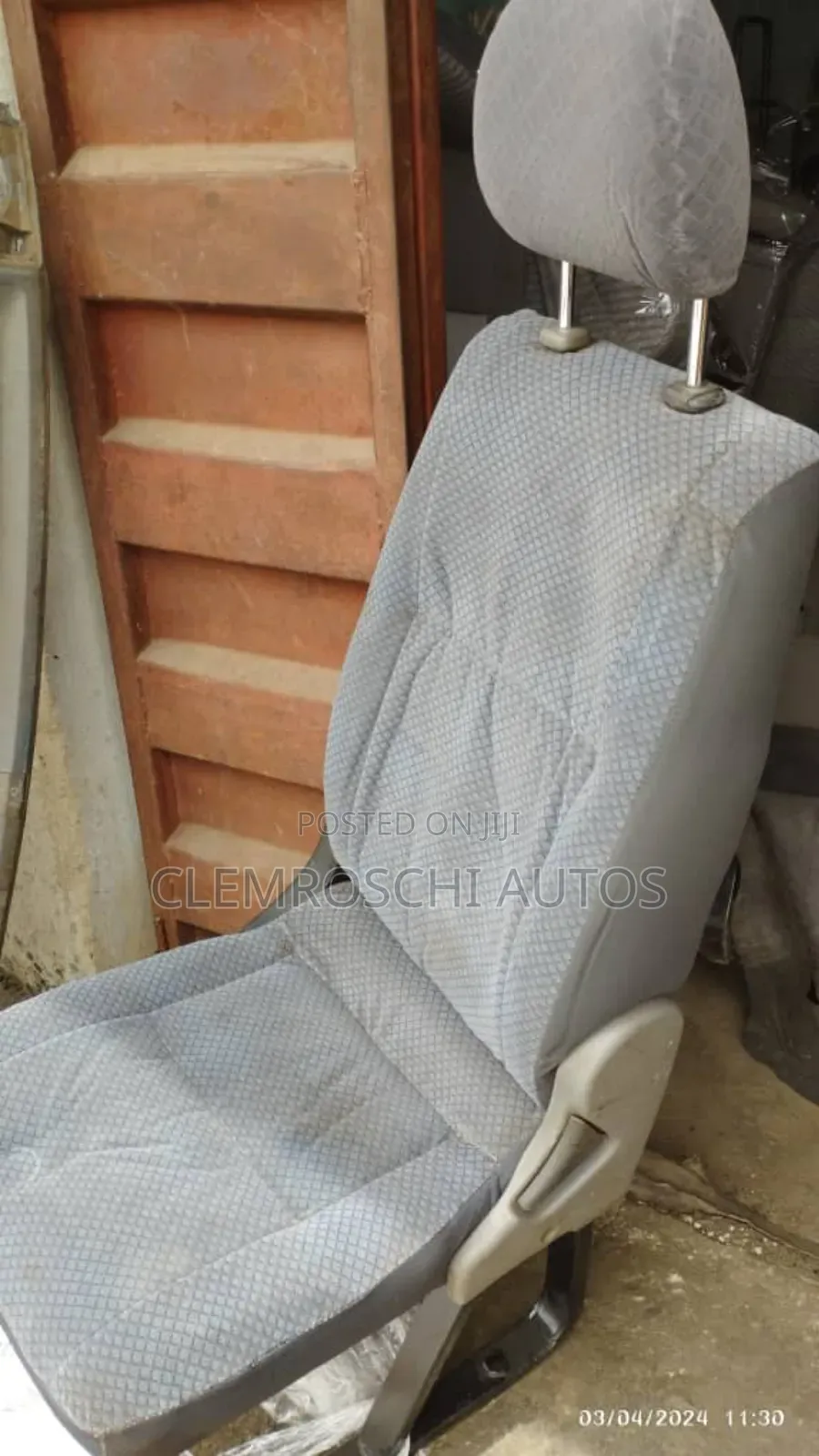 High Quality Certified Complete Seat Toyota Hiace/Hummer Bus