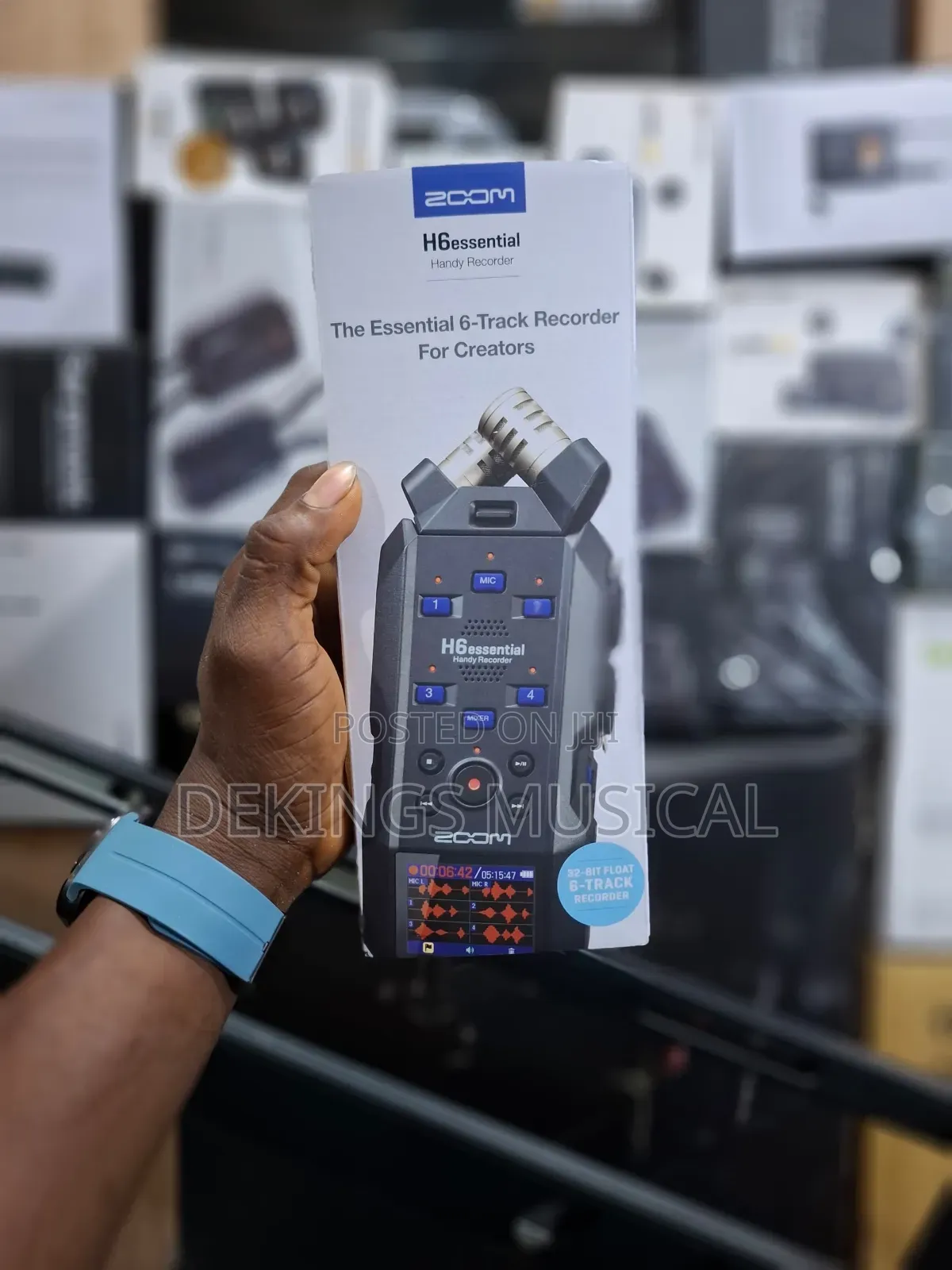 Zoom H6essential 6-Track 32-Bit Float Audio Recorder