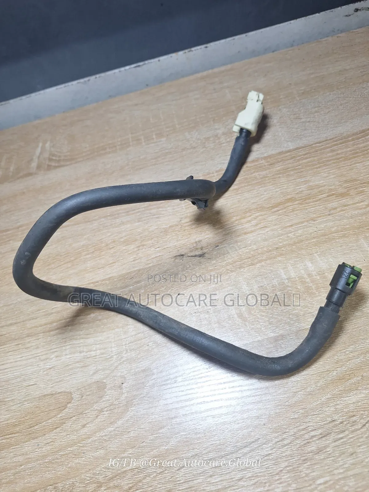 Engine Fuel Hose for 2013-2017 Honda Accord 4plugs