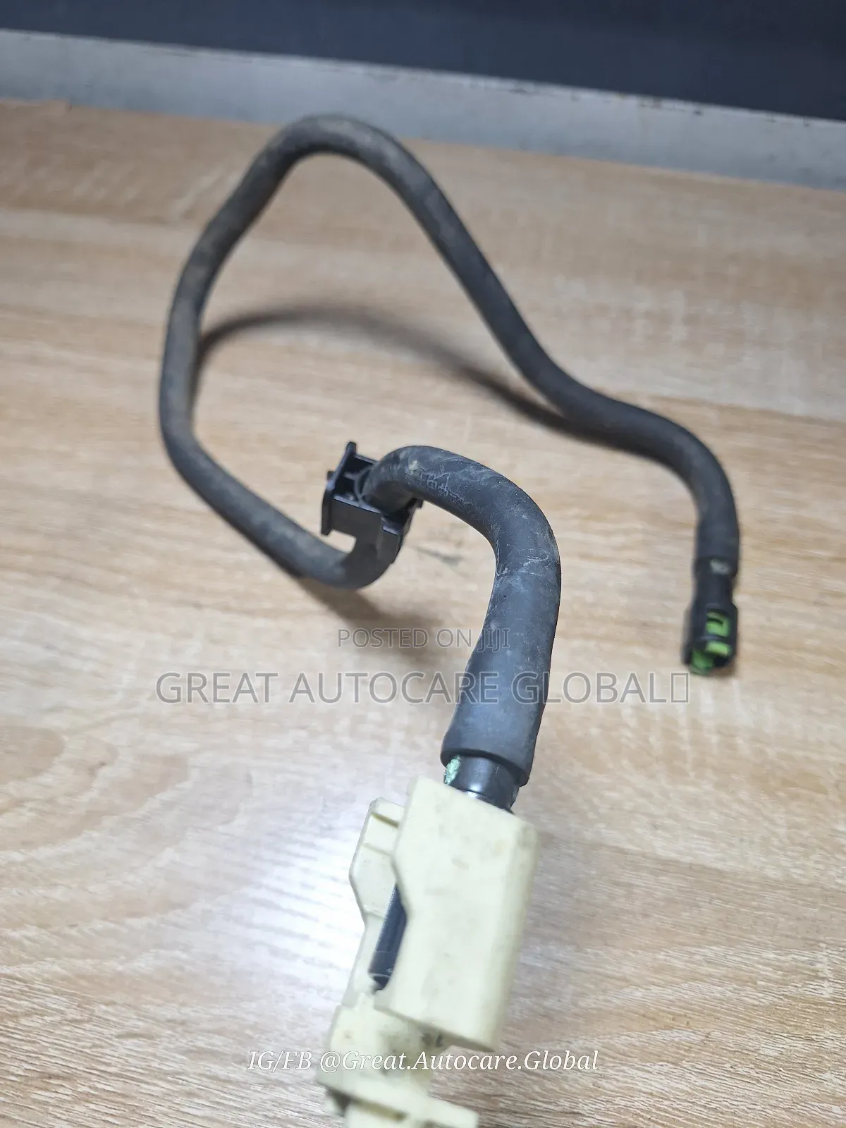 Engine Fuel Hose for 2013-2017 Honda Accord 4plugs