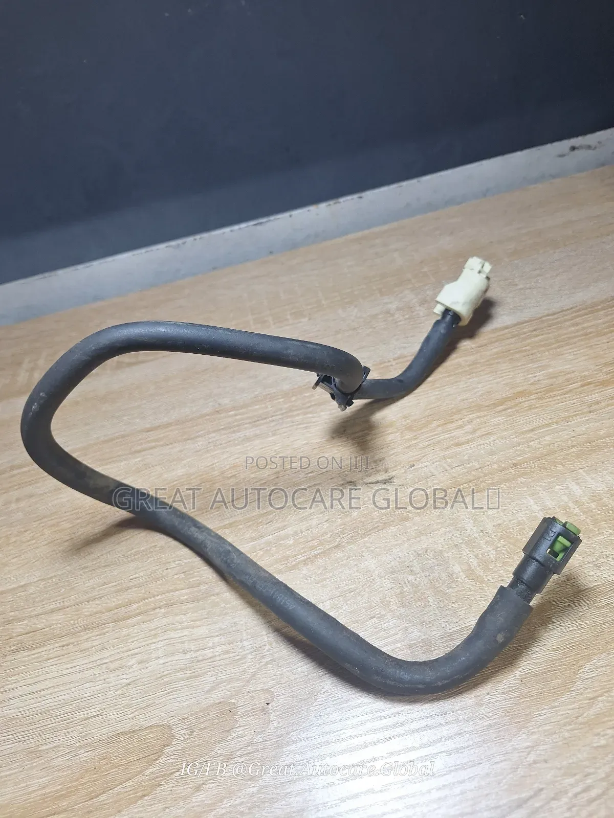 Engine Fuel Hose for 2013-2017 Honda Accord 4plugs