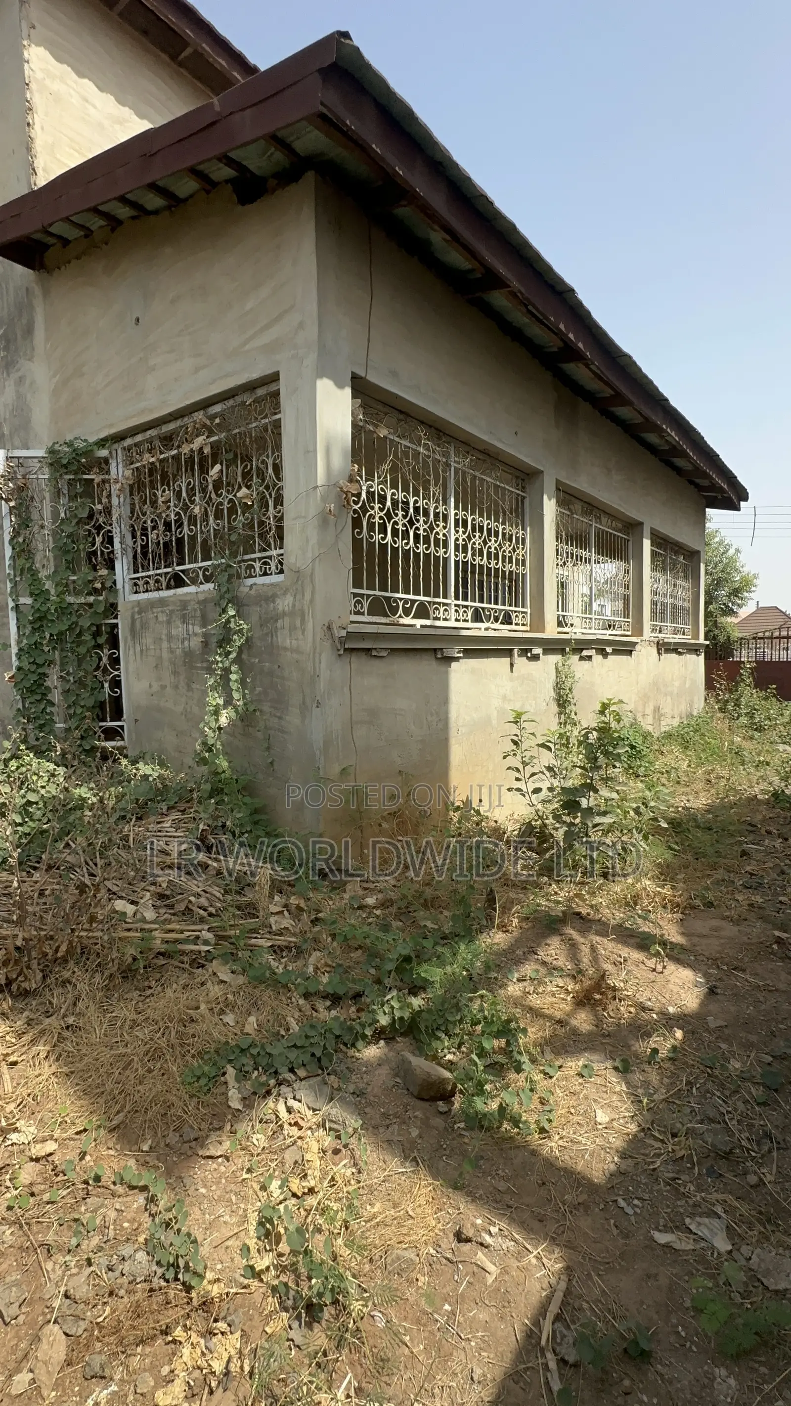 5bdrm Duplex in Lokogoma for sale