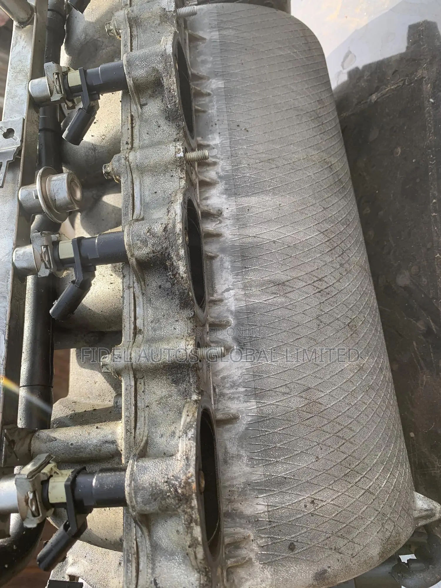 M273 Engine Manifold