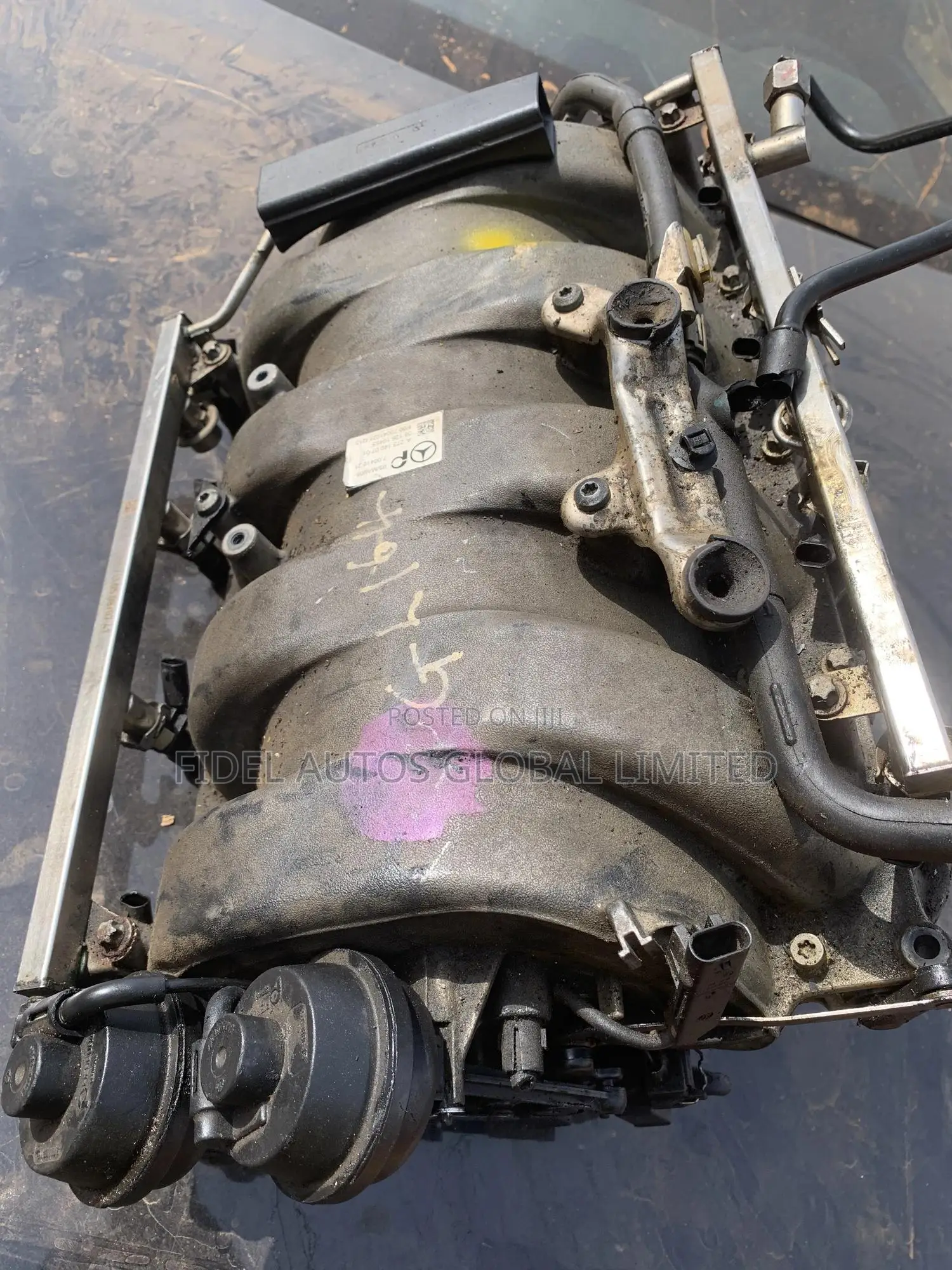 M273 Engine Manifold