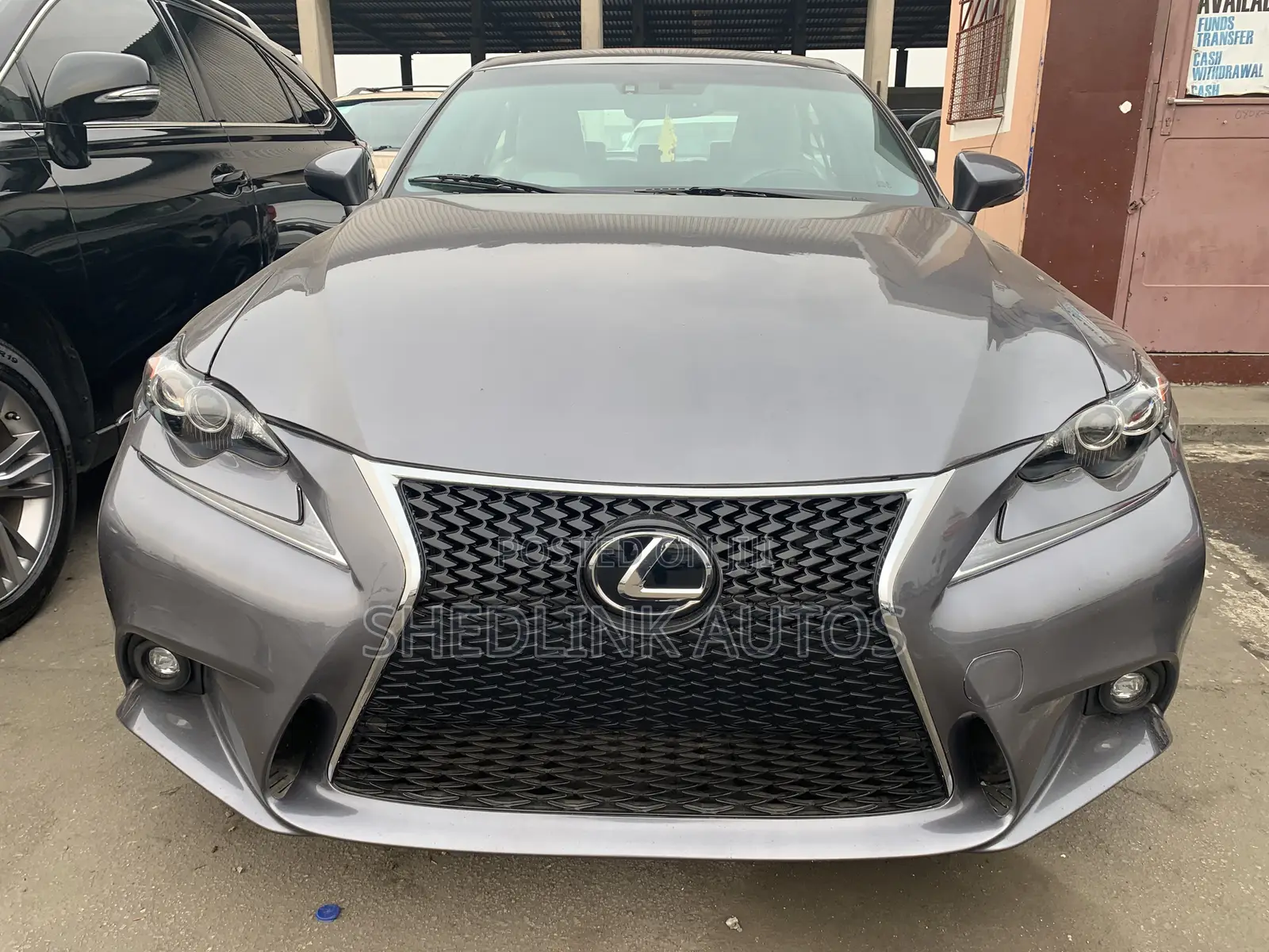 Lexus IS 2014 Gray