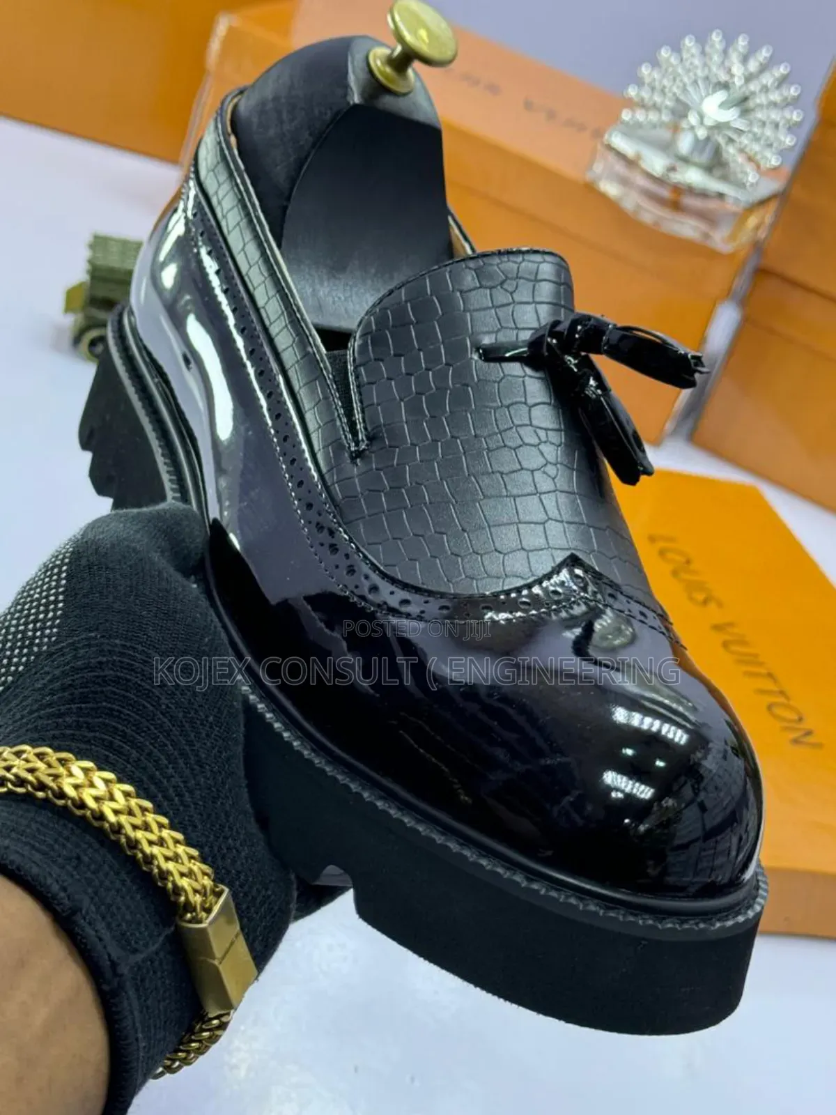 Louis Vuitton Designer Flat Shoe Available